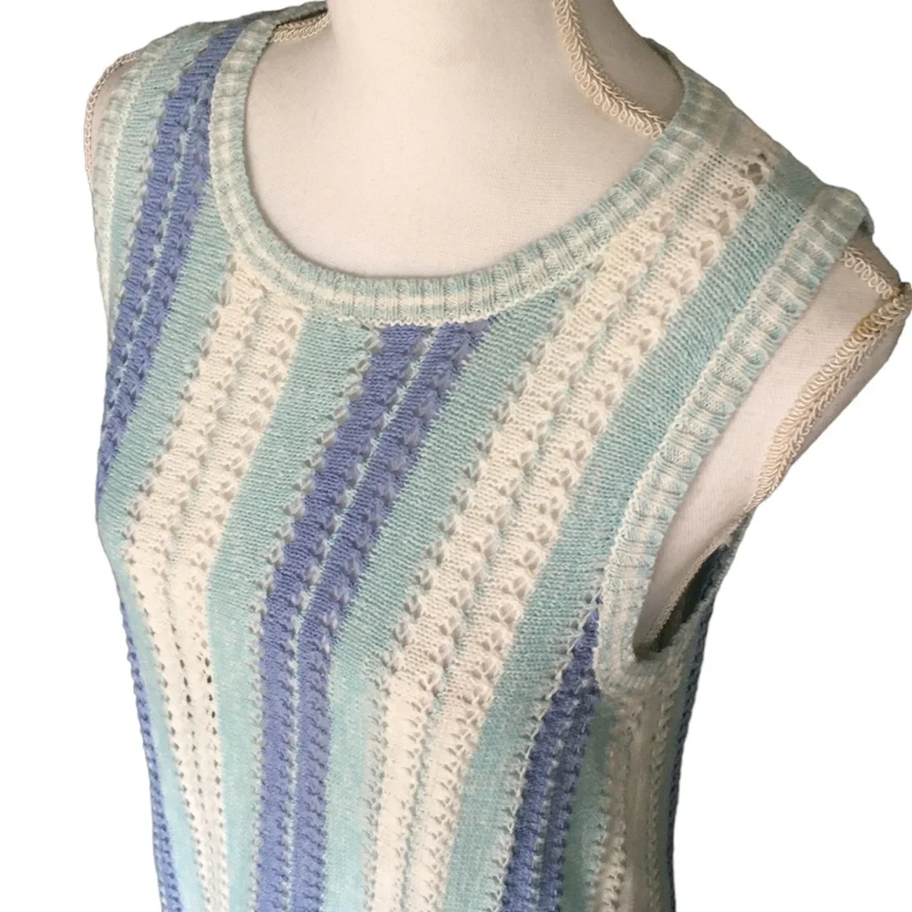 Hem & Thread blue striped Top - Picture 2 of 6